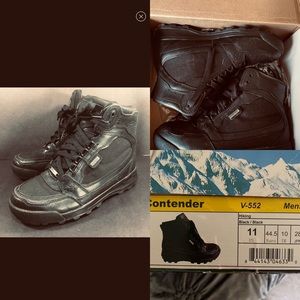 Men’s size 11 Black Vasque Contender Gore Tek